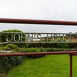 John's House - Caherdaniel