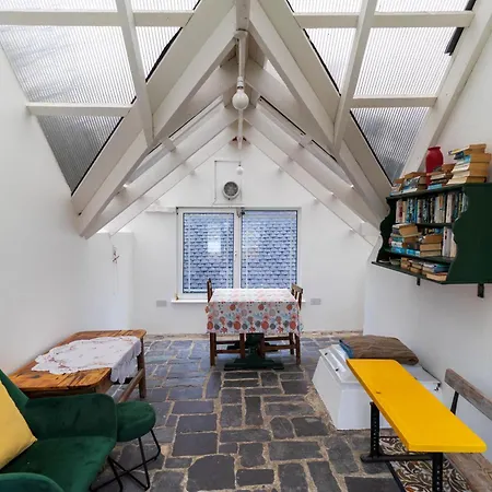 John's House - Caherdaniel Gortnaknilly
